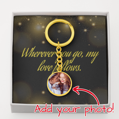 Round customizable keychain